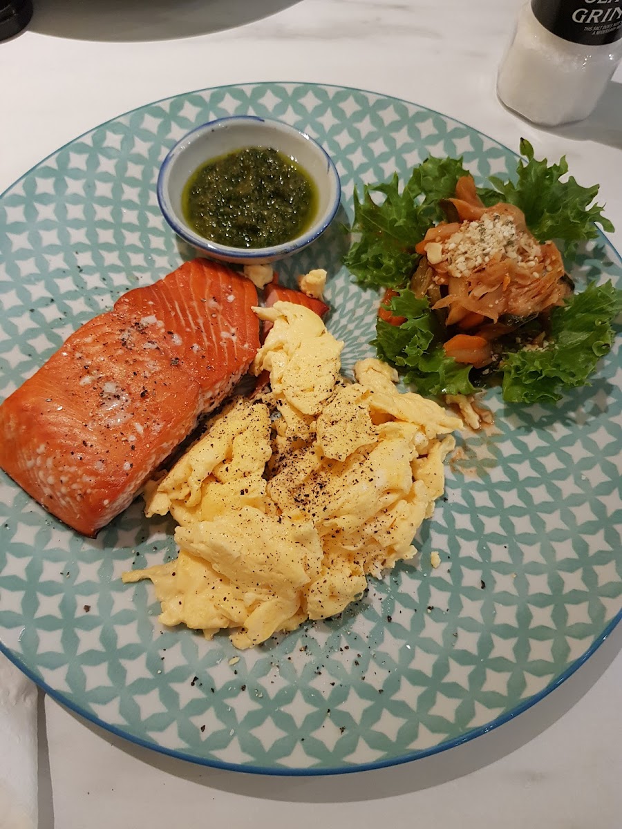 Genius Bar BKK - Bone Broth Cafe - Photo 6