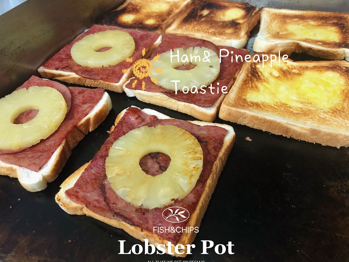 Lobster Pot Takeaways - Photo 5