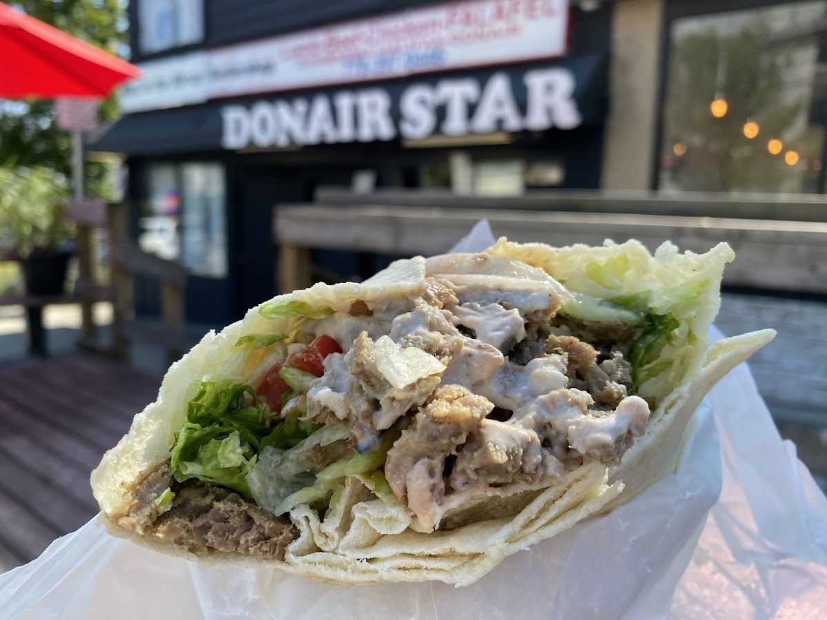 Donair Star - Photo 2