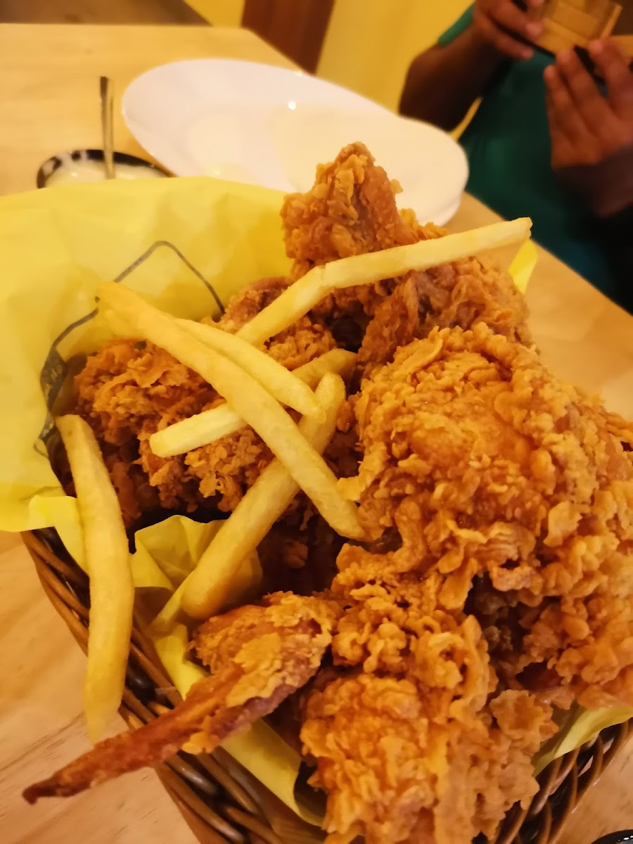 COOP'S - The Frying Coop (TFC) - Photo 4