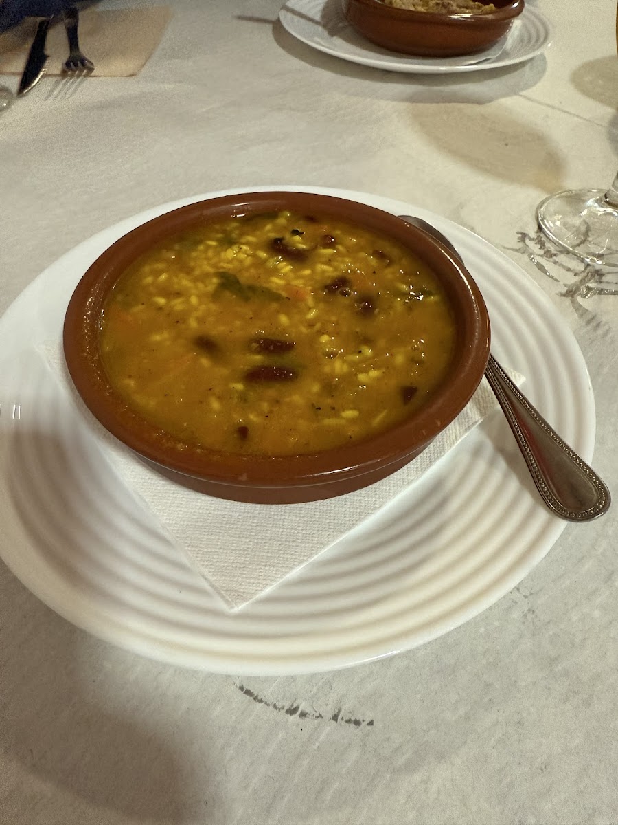RESTAURANTE La Bodega de Antonio - Photo 6