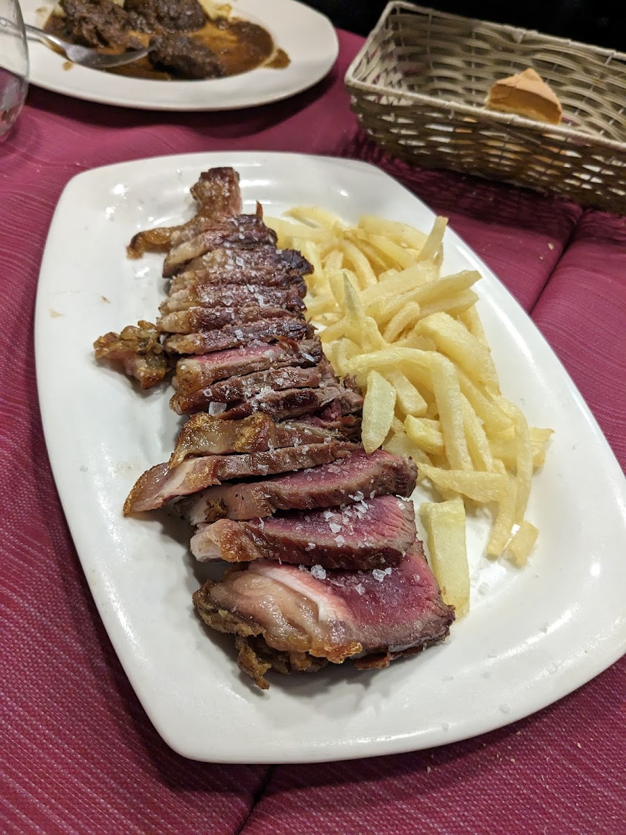 Taberna El Pozo - Photo 3