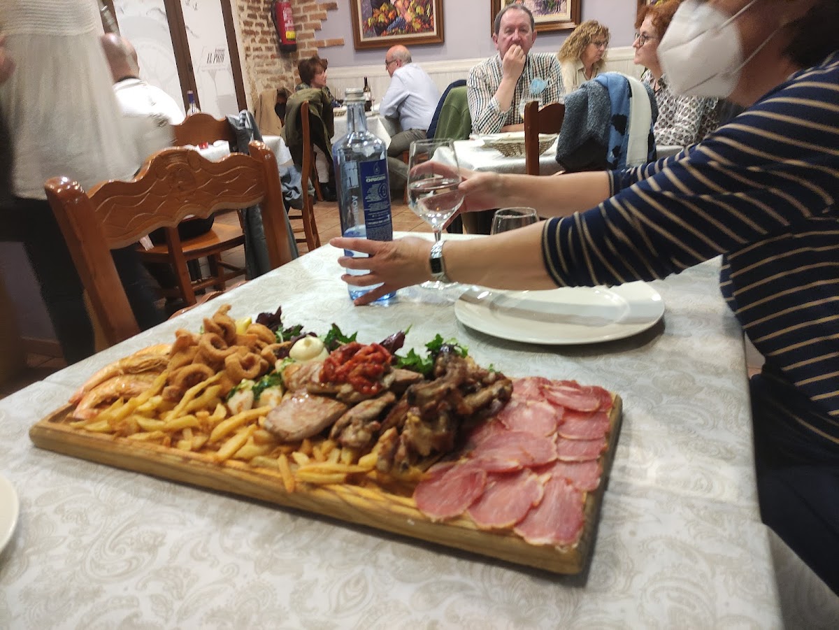 Taberna El Pozo - Photo 7