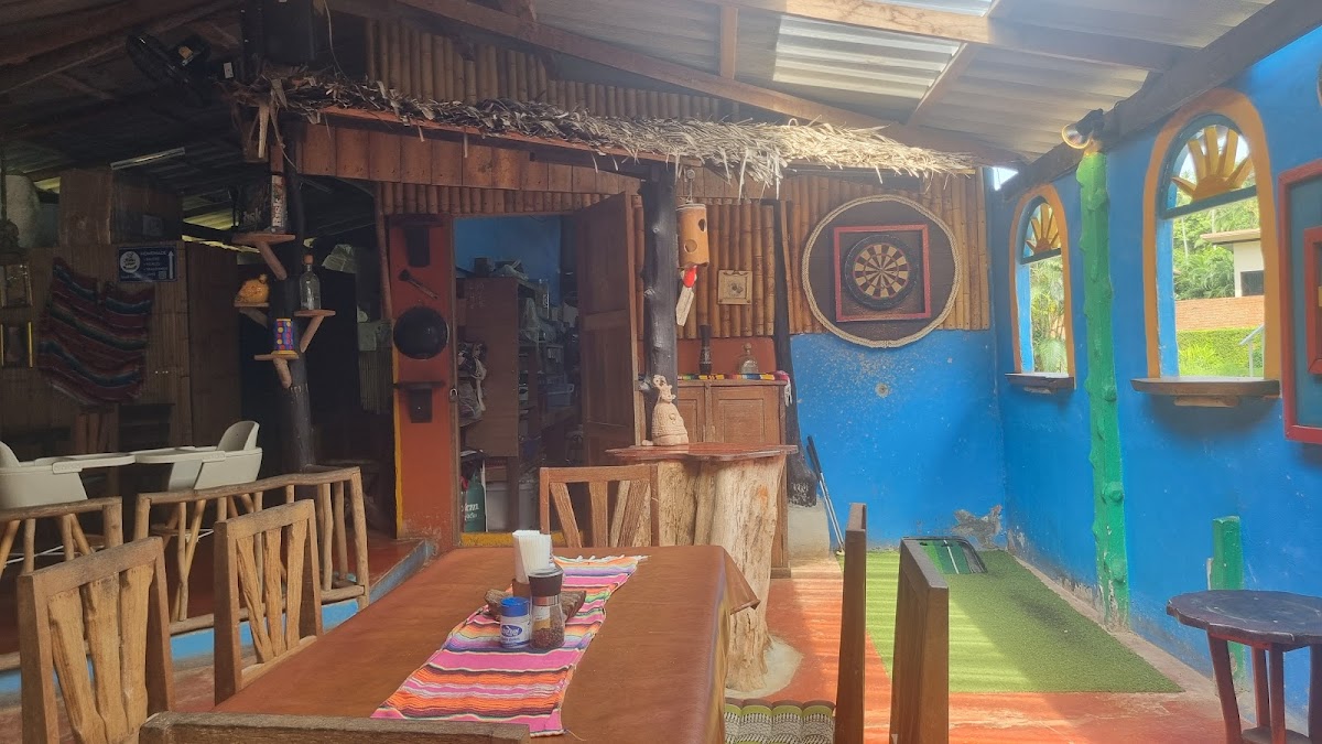Hacienda Happy Days Restaurant - Photo 4