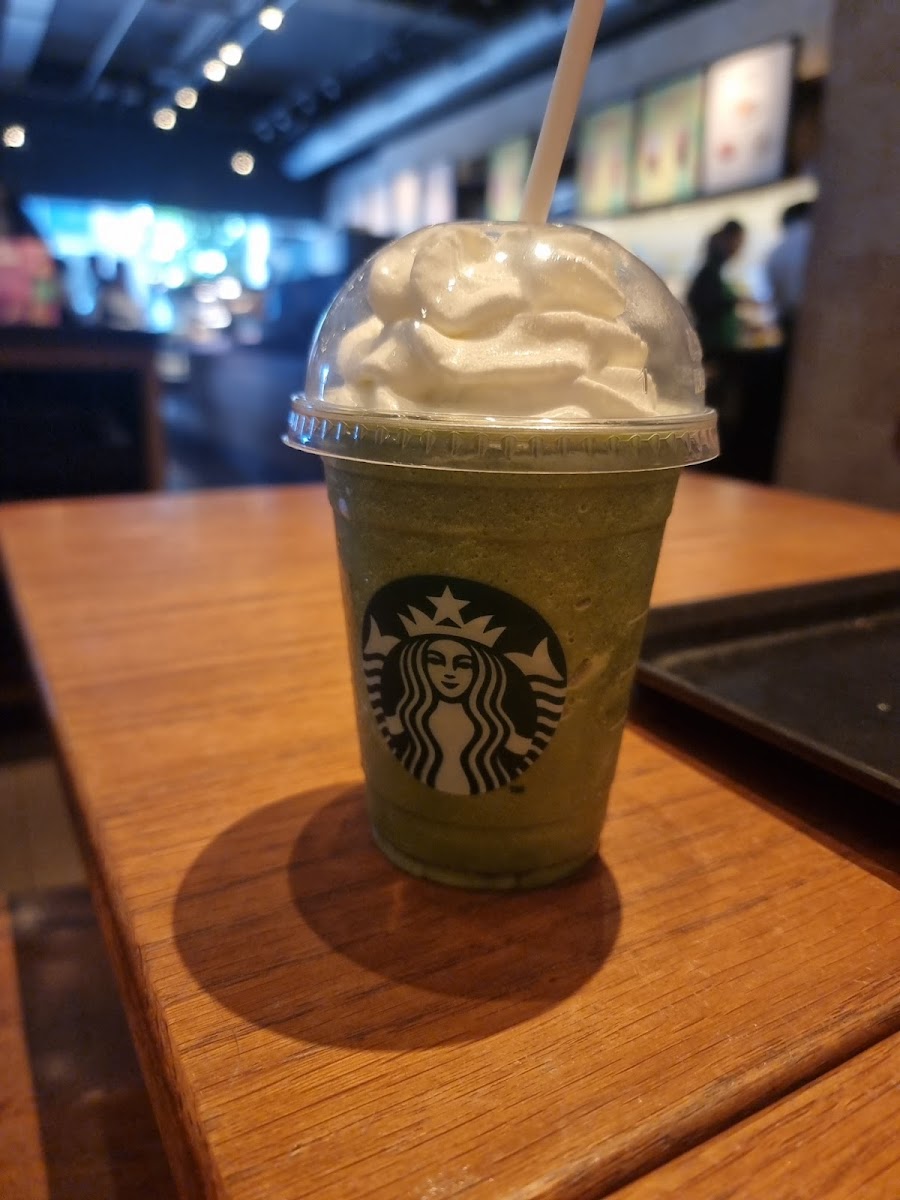 Starbucks Ayala Malls Serin Tagaytay - Photo 2