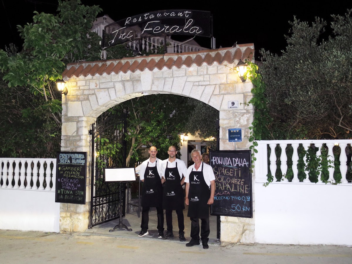 Restaurant Tri-Ferala - Photo 2