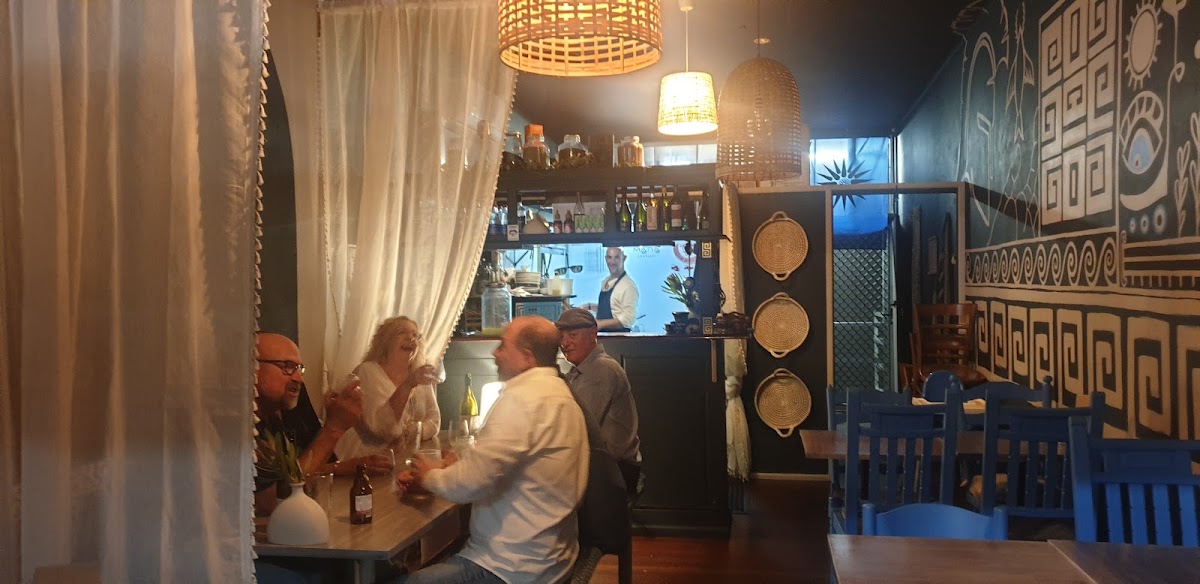 Mana Souvlaki - Photo 8