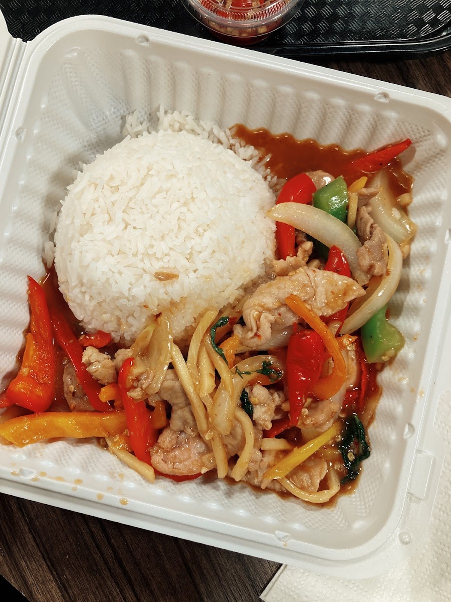 Bangkok Kitchen Thai Food - Photo 8