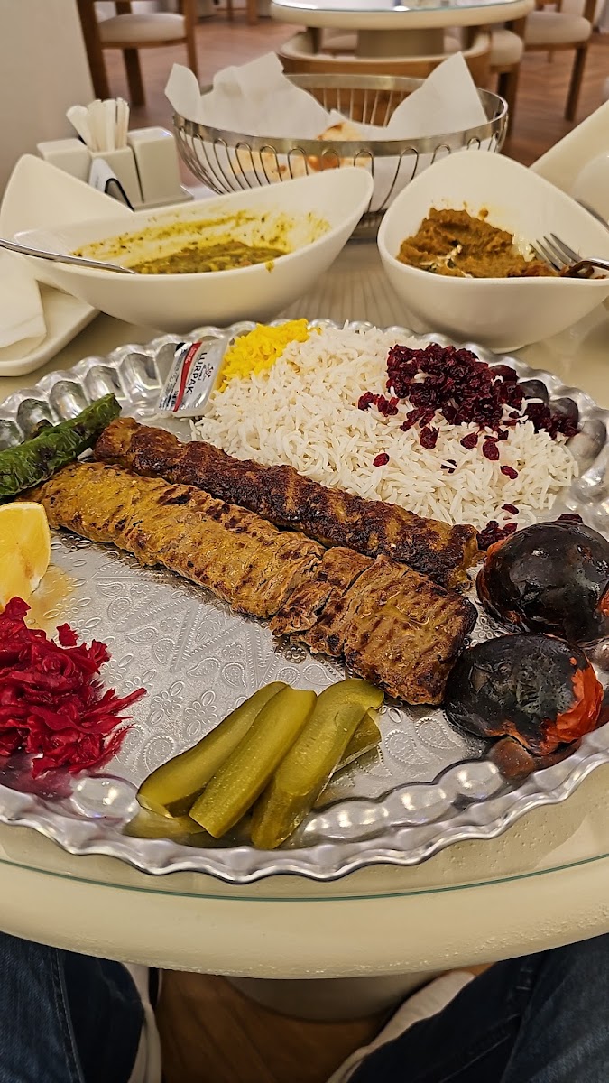 Zereshk Iranian Food- - Photo 4
