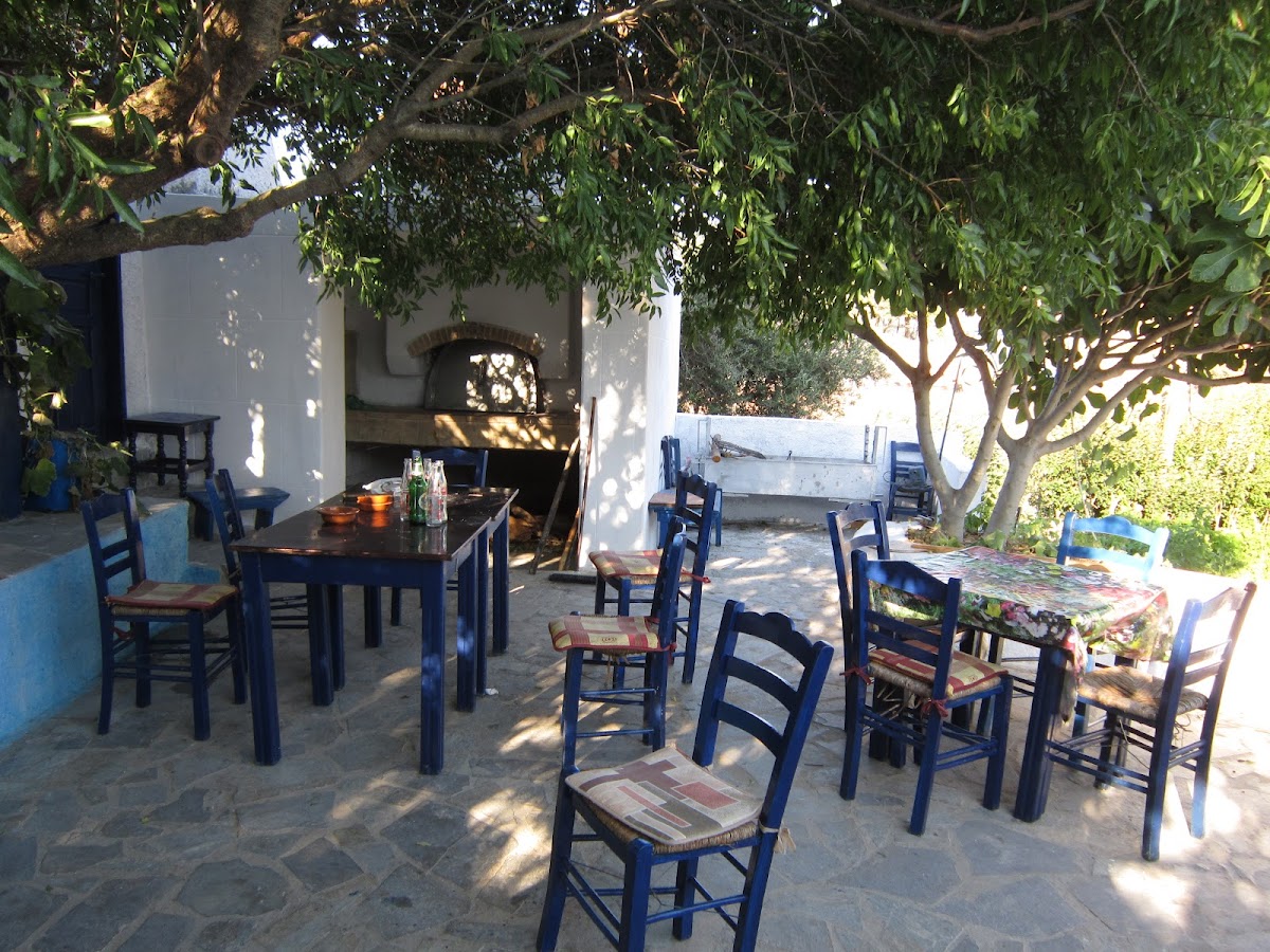 Taverna Kali Limni - Kali Kardia - Photo 2