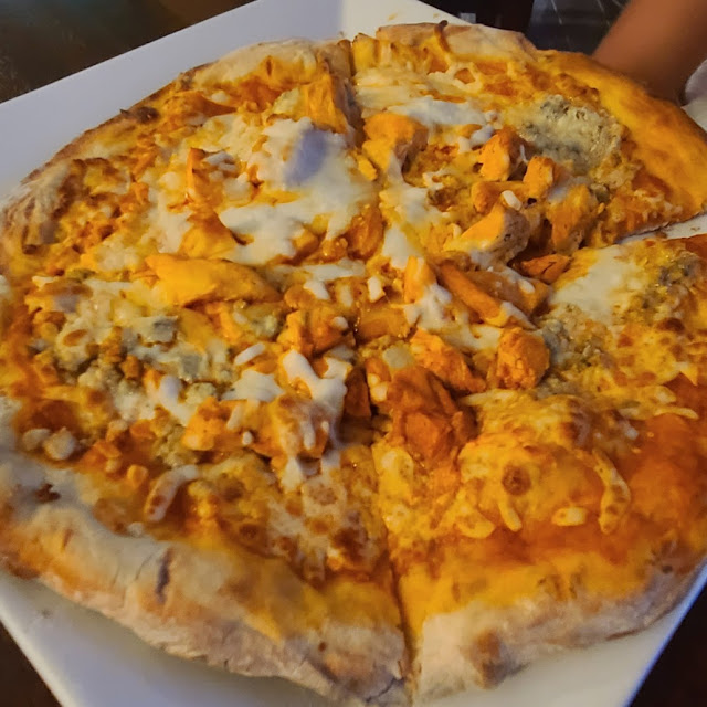 Buffalo Chicken Grilled Pizza