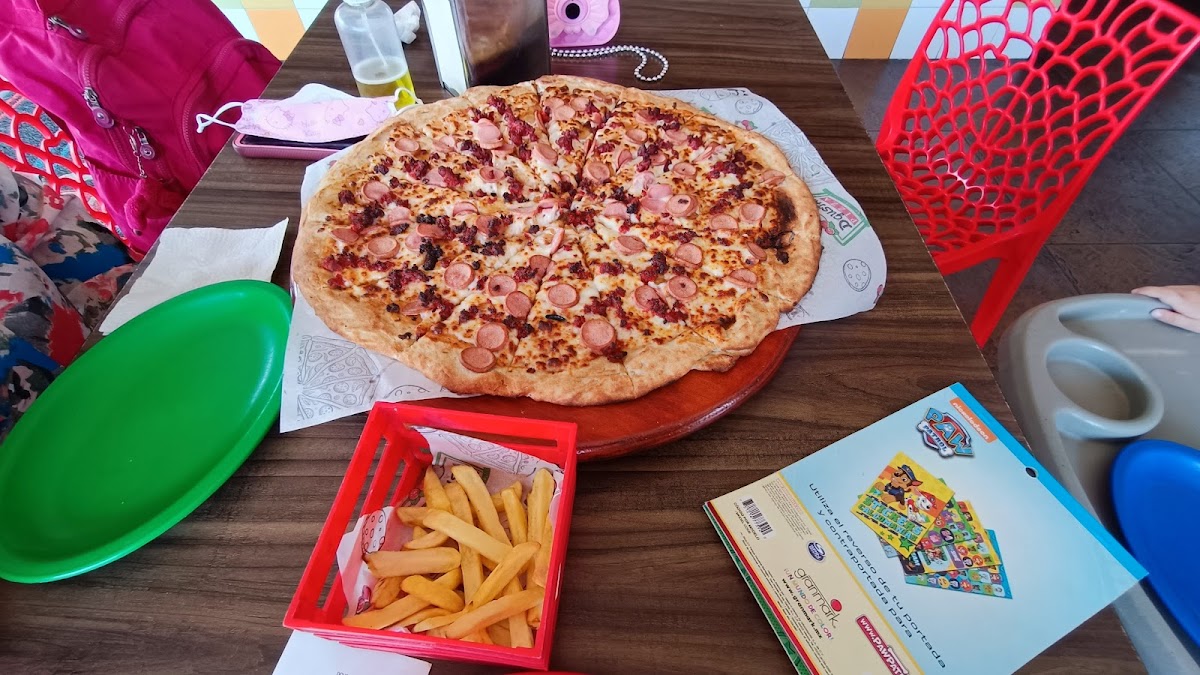 D'Gusta Pizza - Photo 4