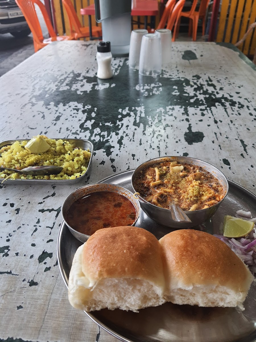 Arambh Restaurant pure veg - Photo 5