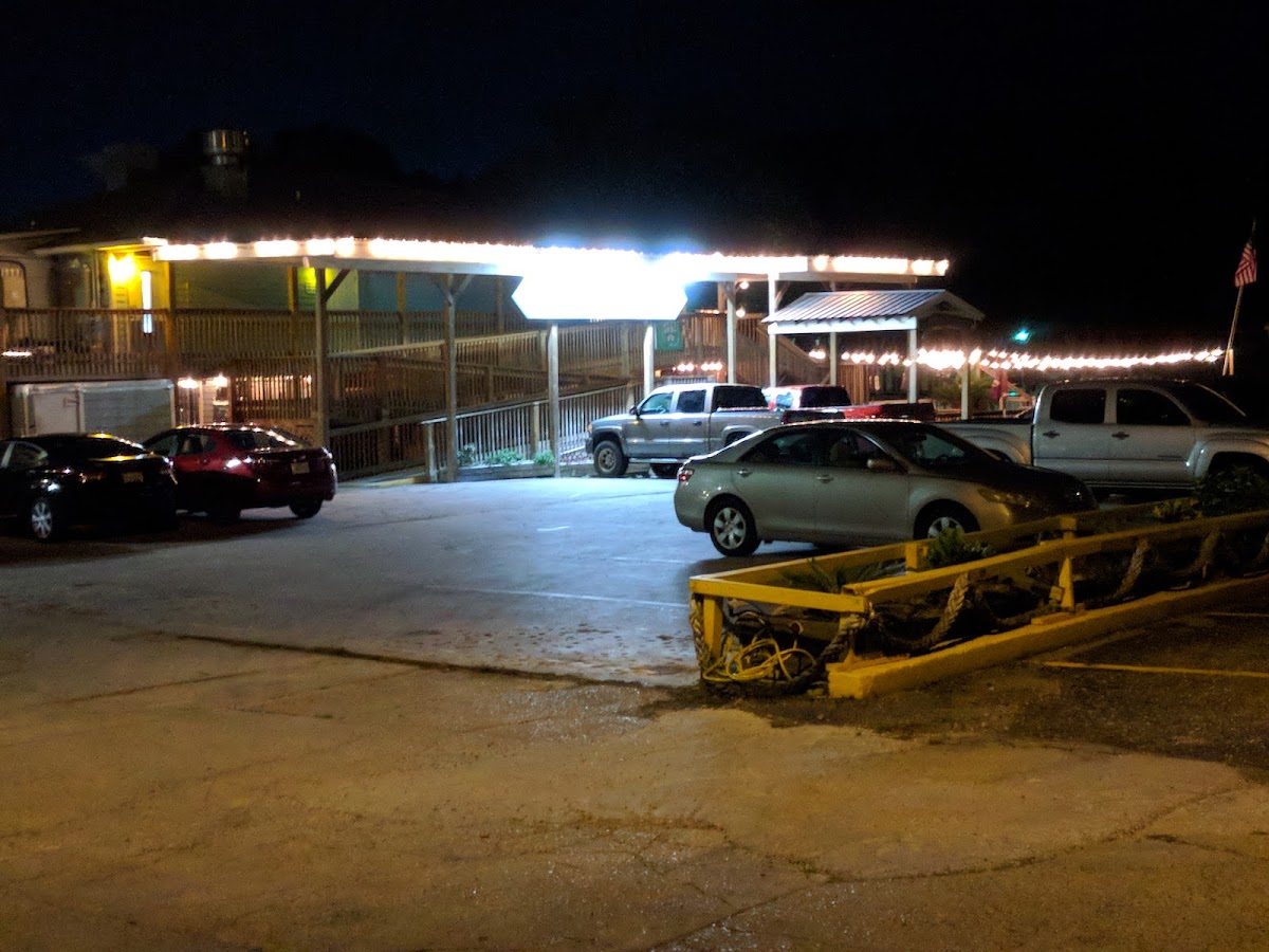 Tiki Restaurant Lounge and Marina - Photo 3