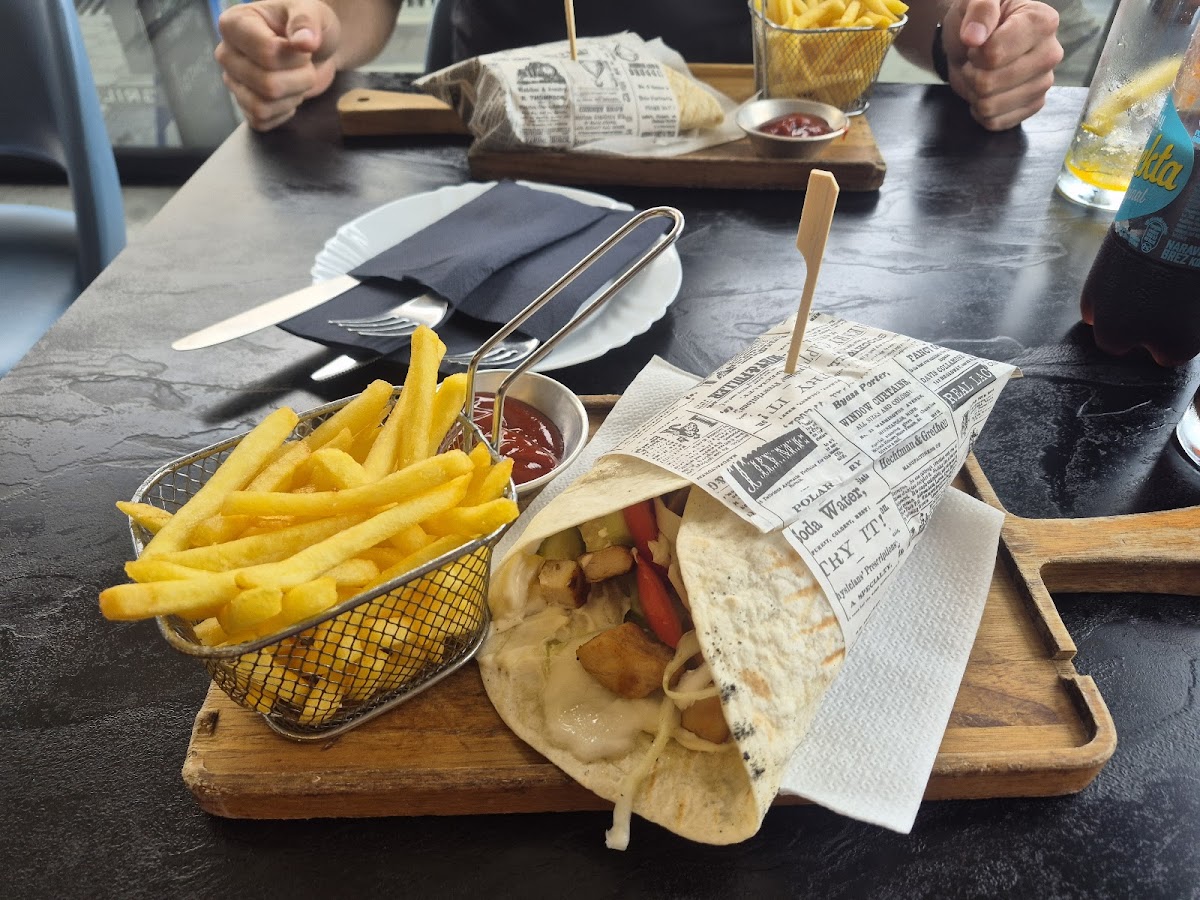 Fast food Monaco - Photo 3