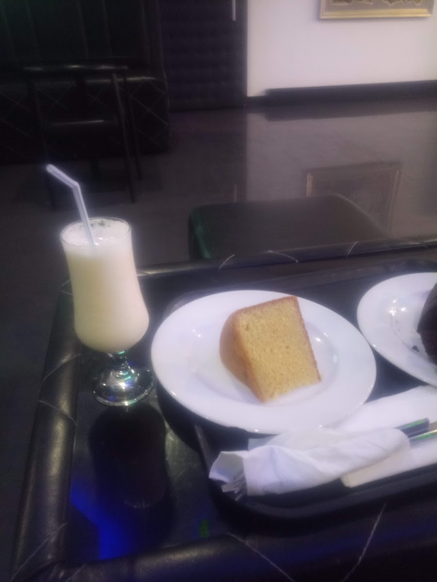 Black Bell Restaurant - Photo 9