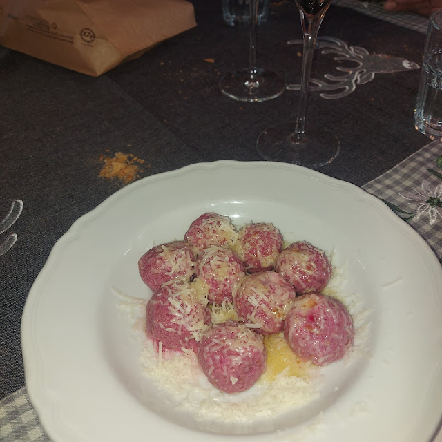 Canederli Alla Rapa Rossa