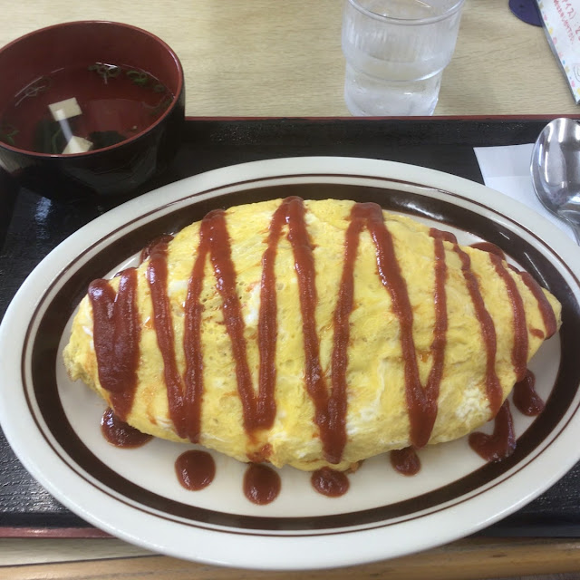 オムライス大盛り