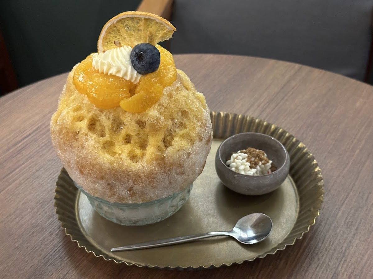 MISS SHIBA Café - Photo 9