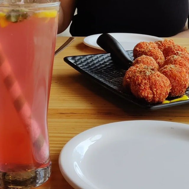 Crispy Momos