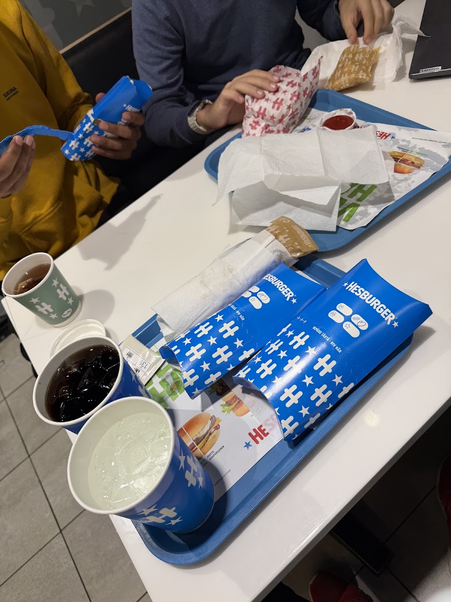 Hesburger Pasila Tripla - Photo 8