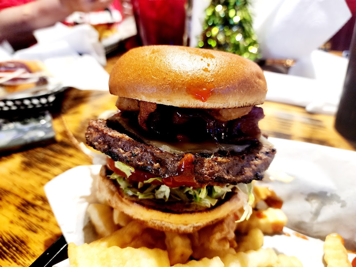 Tiny's Family Restaurant - Photo 3