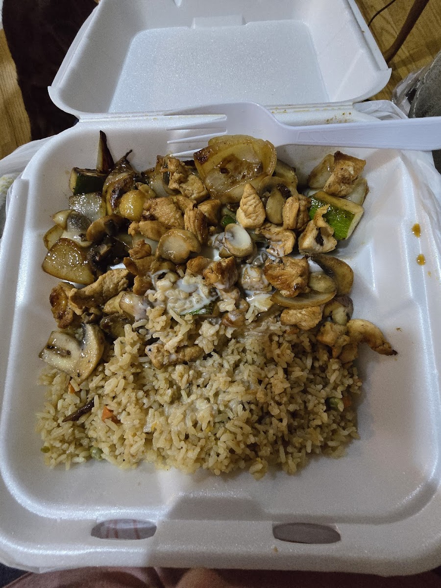 Ring Of Fire Grill - Photo 2
