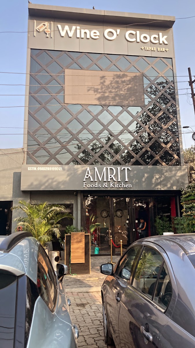 Amrit foods and kitchen