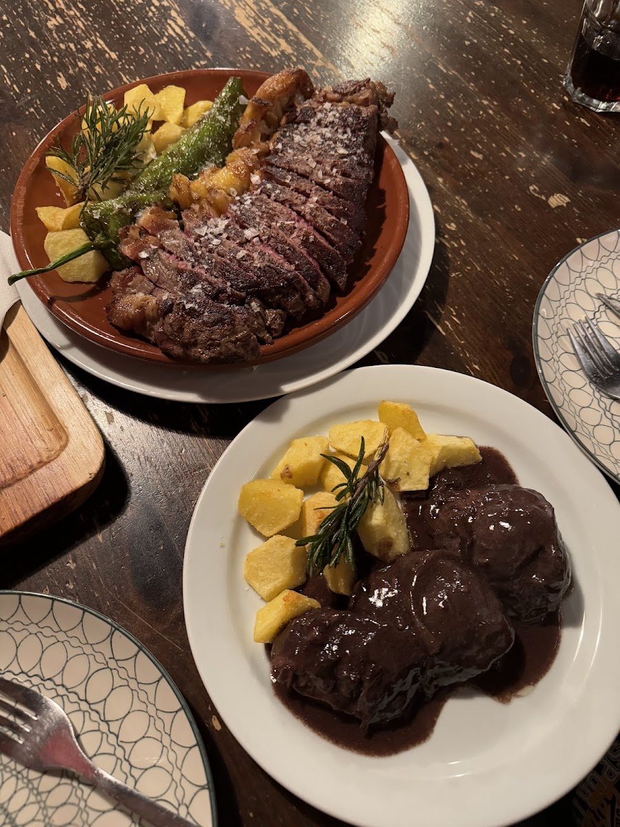 La Tasca de Los Patos - Photo 3
