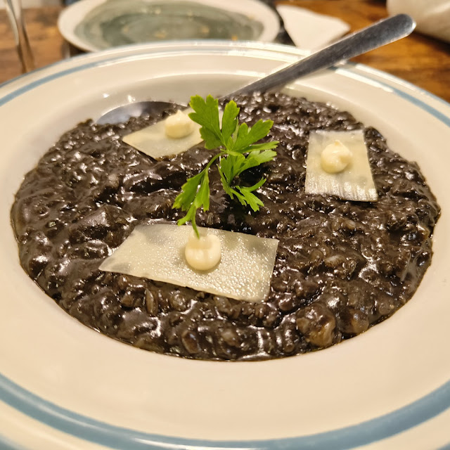 Arroz Negro Con Alí-olí