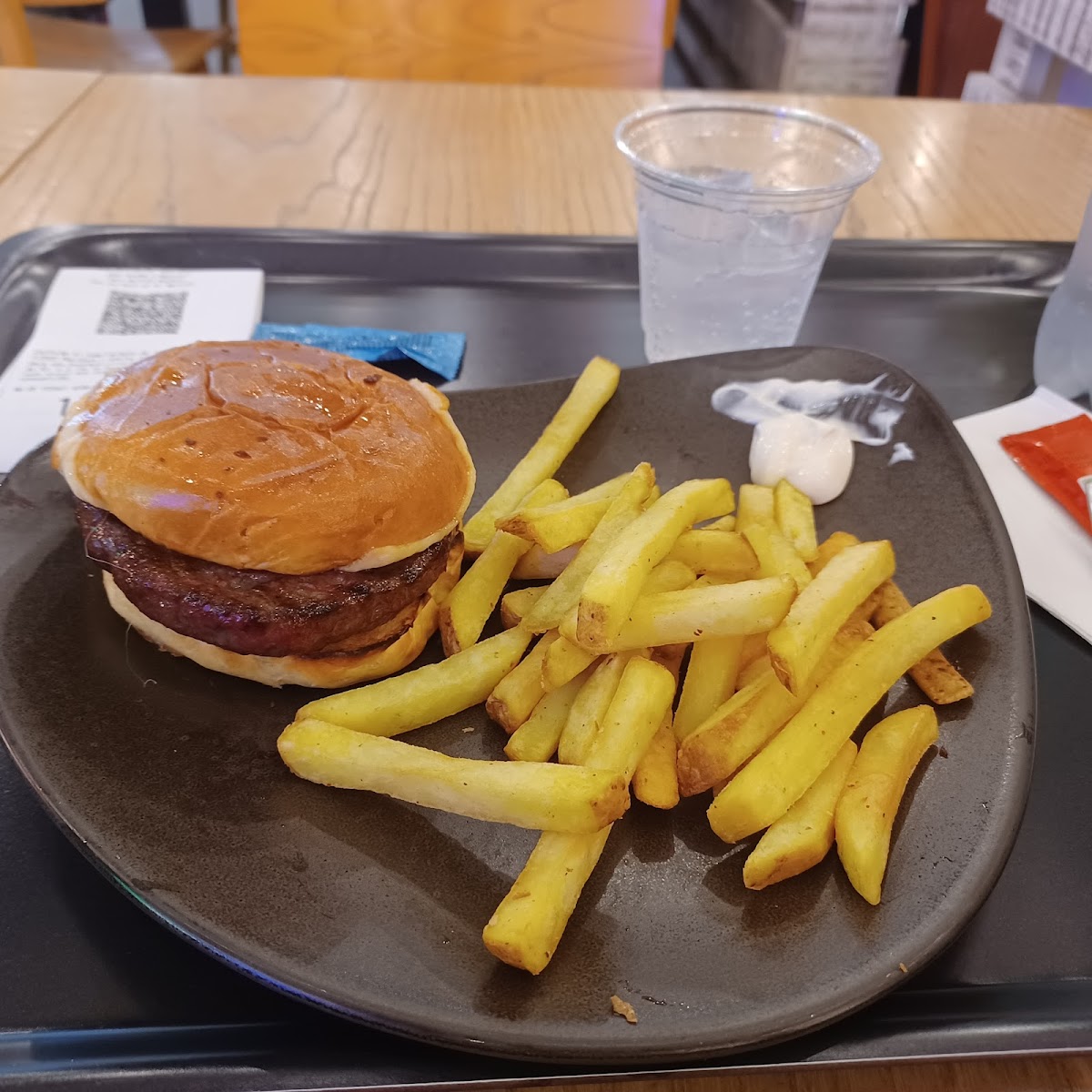 Eating Point - Photo 2