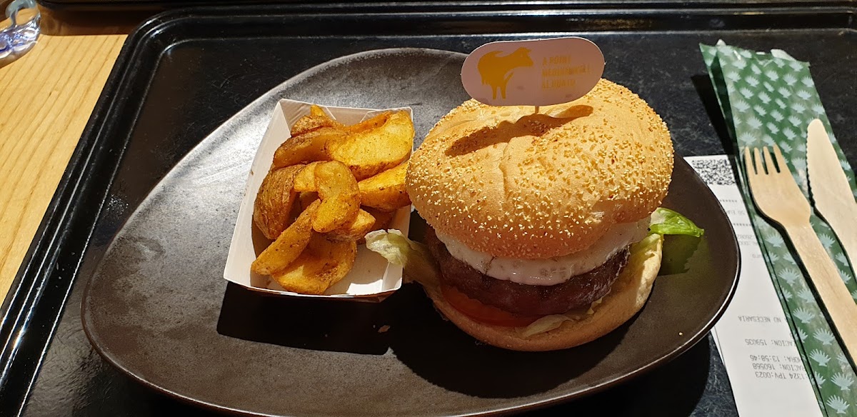Eating Point - Photo 6
