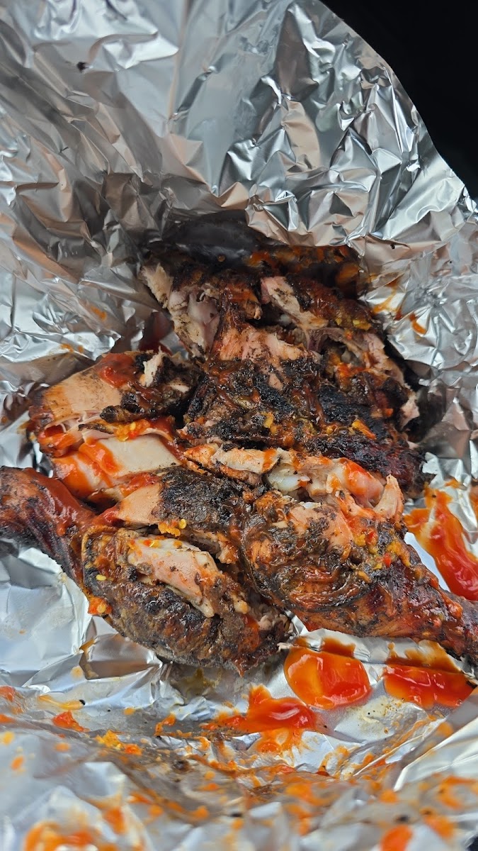 Yardys Jerk - Photo 2