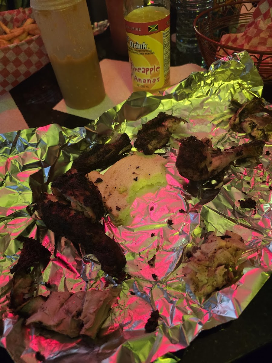 Yardys Jerk - Photo 7