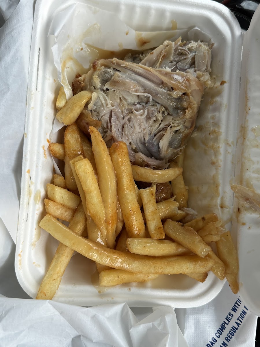 Echuca Charcoal Chicken - Photo 2