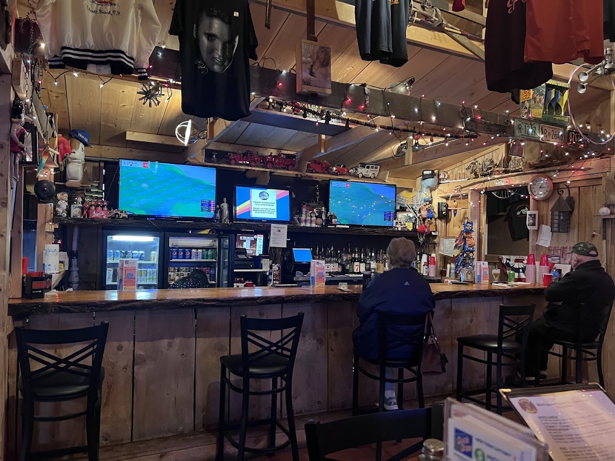 Maxwell Station Restaurant