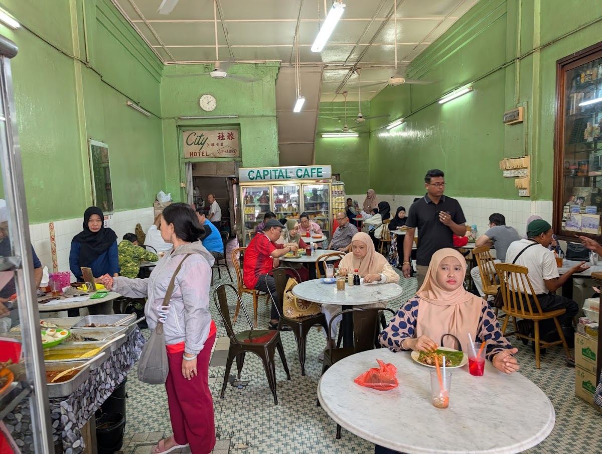 Capital Cafe Kedai Makanan Capital - Photo 3
