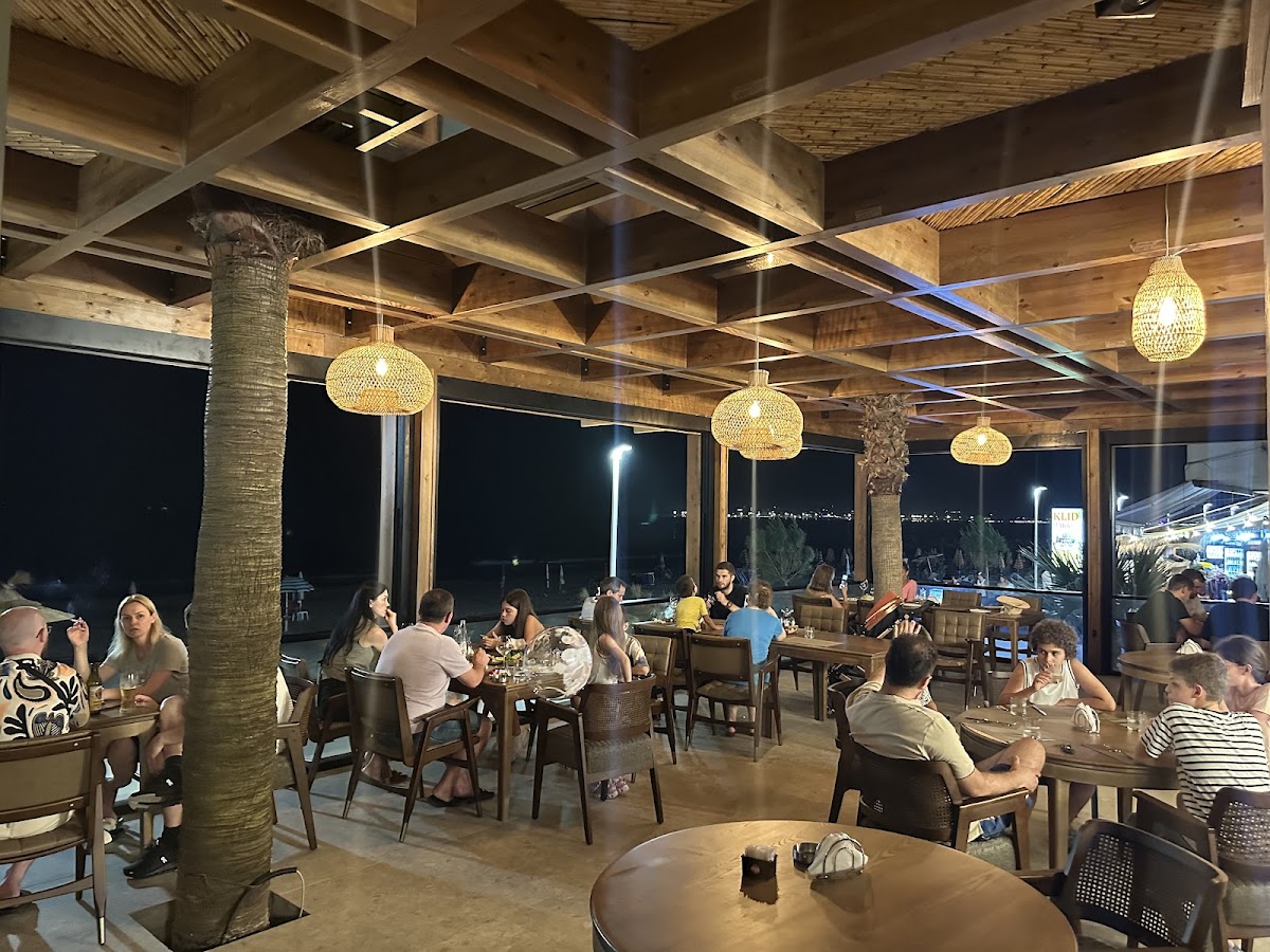 Oyster restaurant