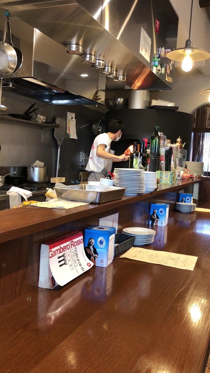 Pizzeria 222(ピッツェリア ドゥエチェントヴェンティドゥエ) - Photo 1