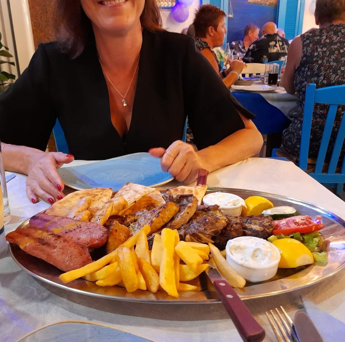 Syrtaki Taverne - Photo 8