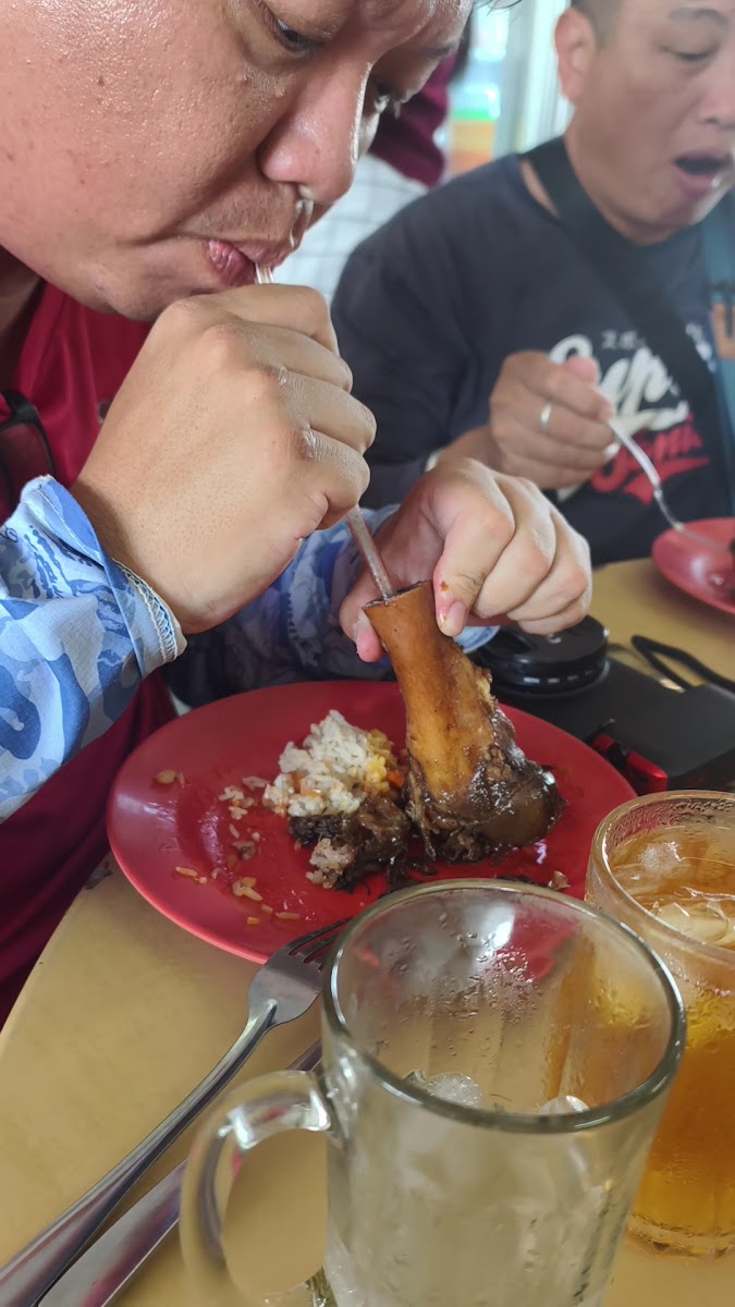 Wan Lee Cafe - Photo 1