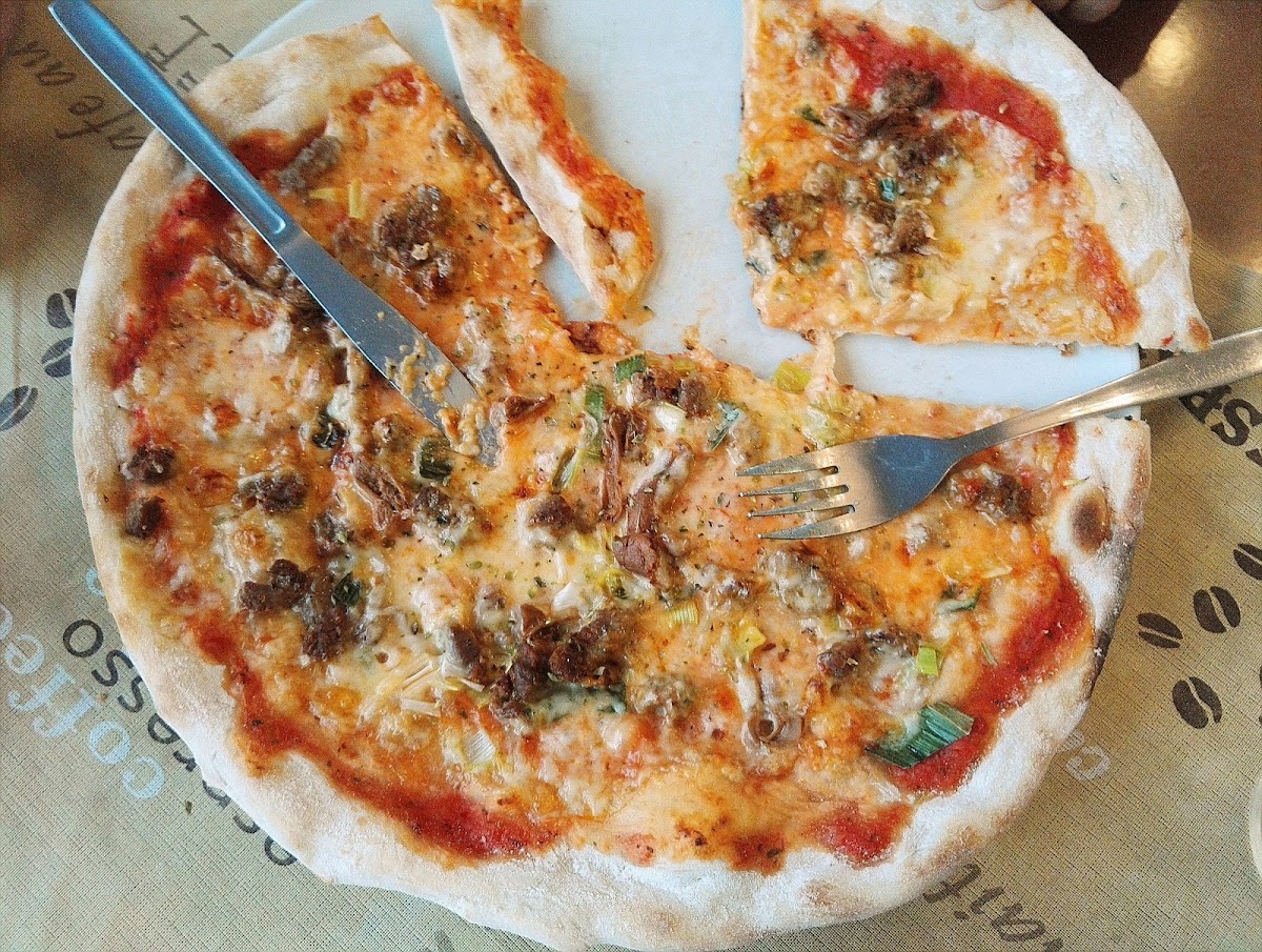Hassan Pizzeria - Photo 7