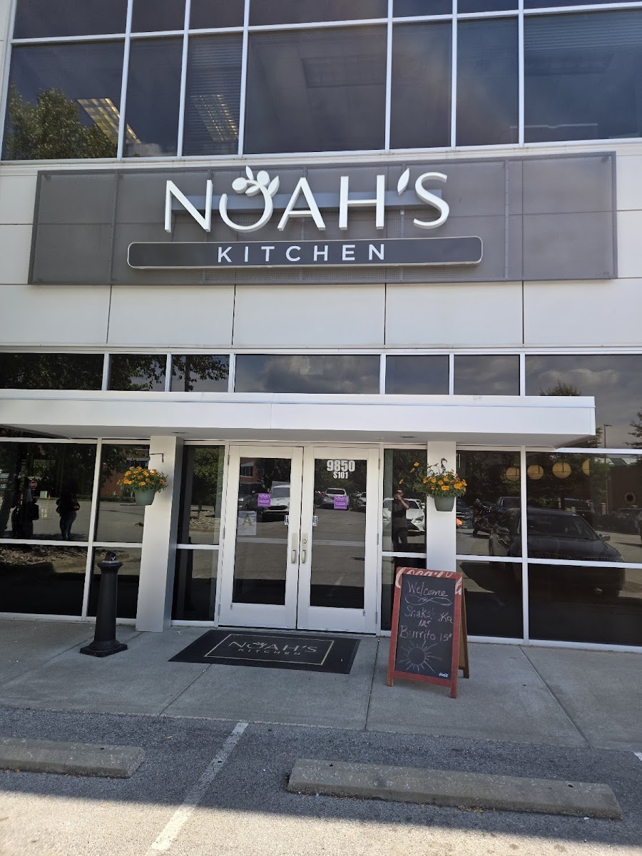 Noah's Kitchen - Photo 2