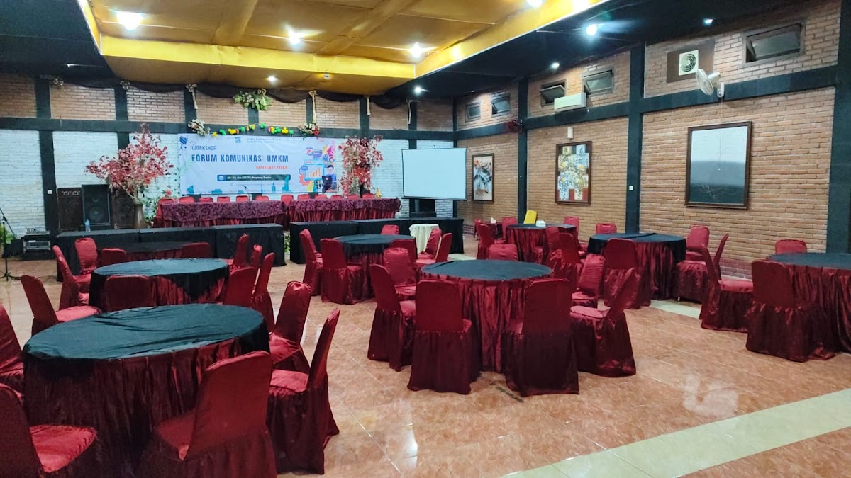 Boyong Resto/Boyong Kalegan