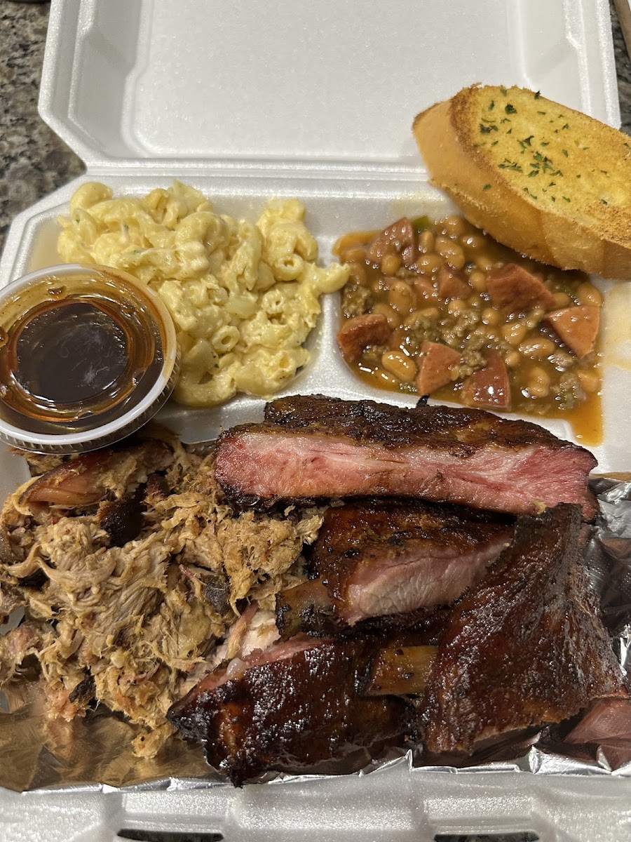 Smokey Drew’s BBQ