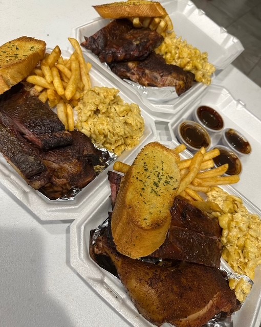 Smokey Drew’s BBQ - Photo 8