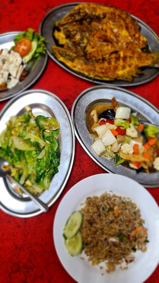 Restoran Arrowana - Photo 6