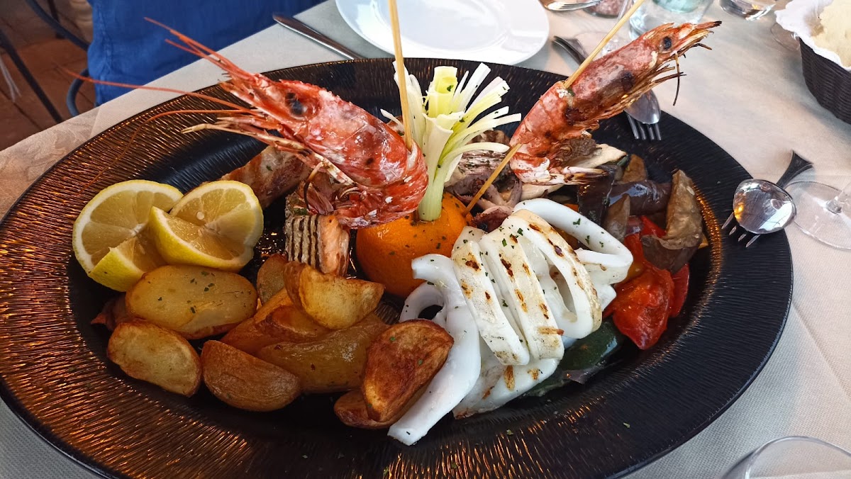 Sa Turre Old Inn - Photo 1