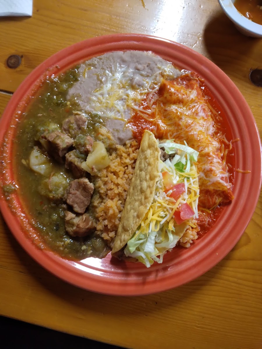 Nachos Restaurant - Photo 5