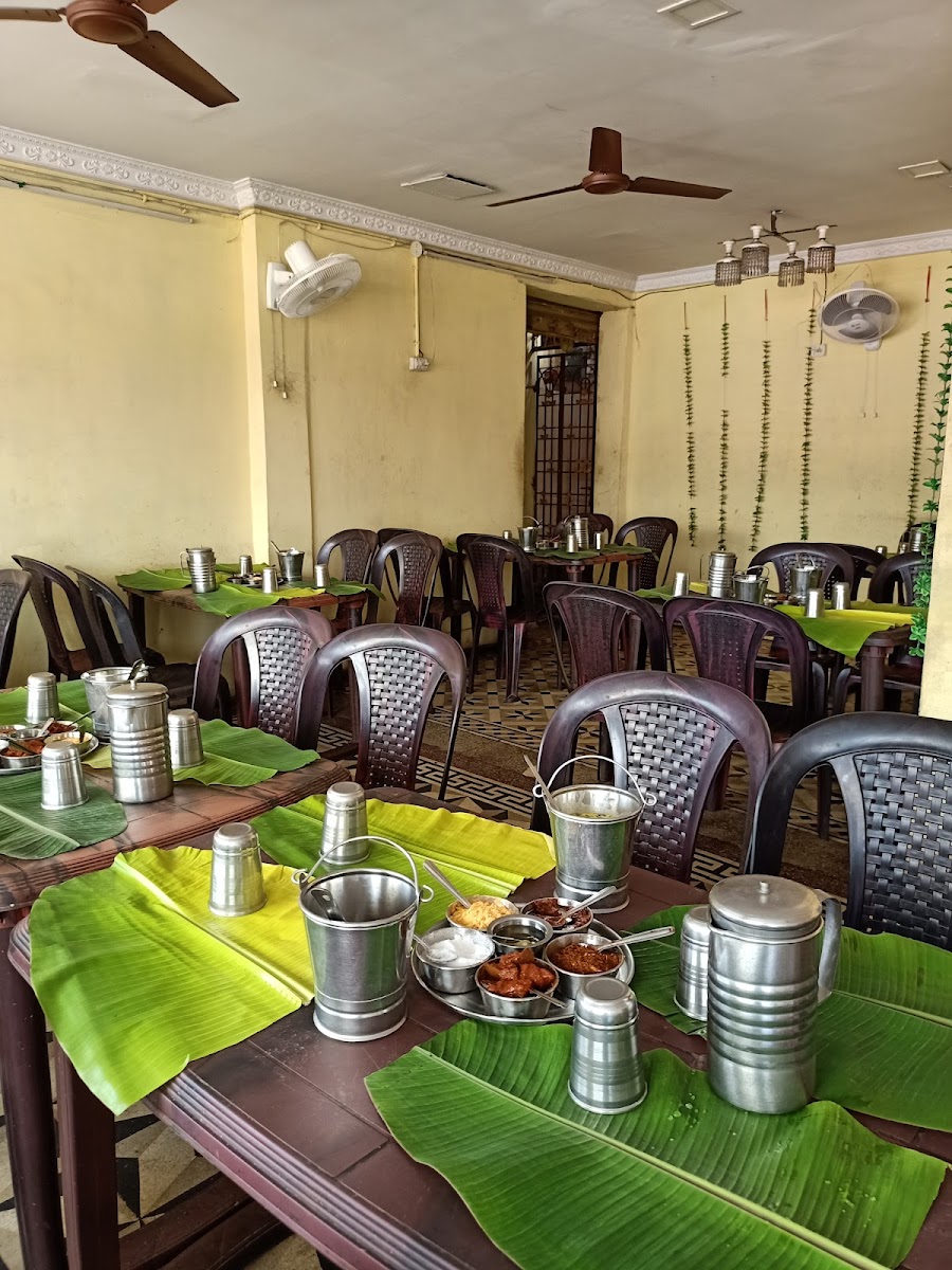 Sri Krishna Mess-Pure Veg - Photo 9